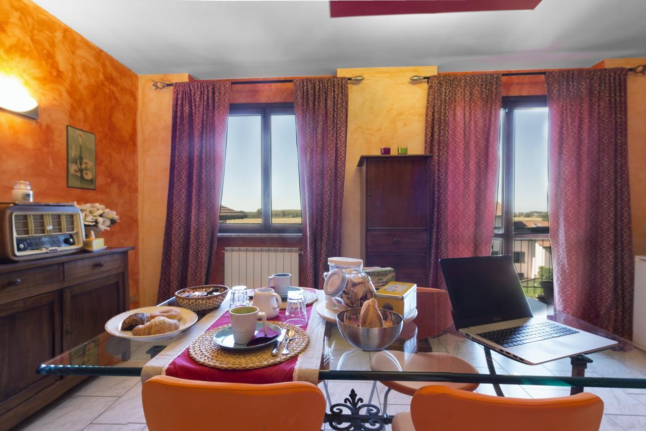Bed and Breakfast La Casa Di Miele Marcignago Екстер'єр фото